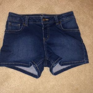 Girls shorts